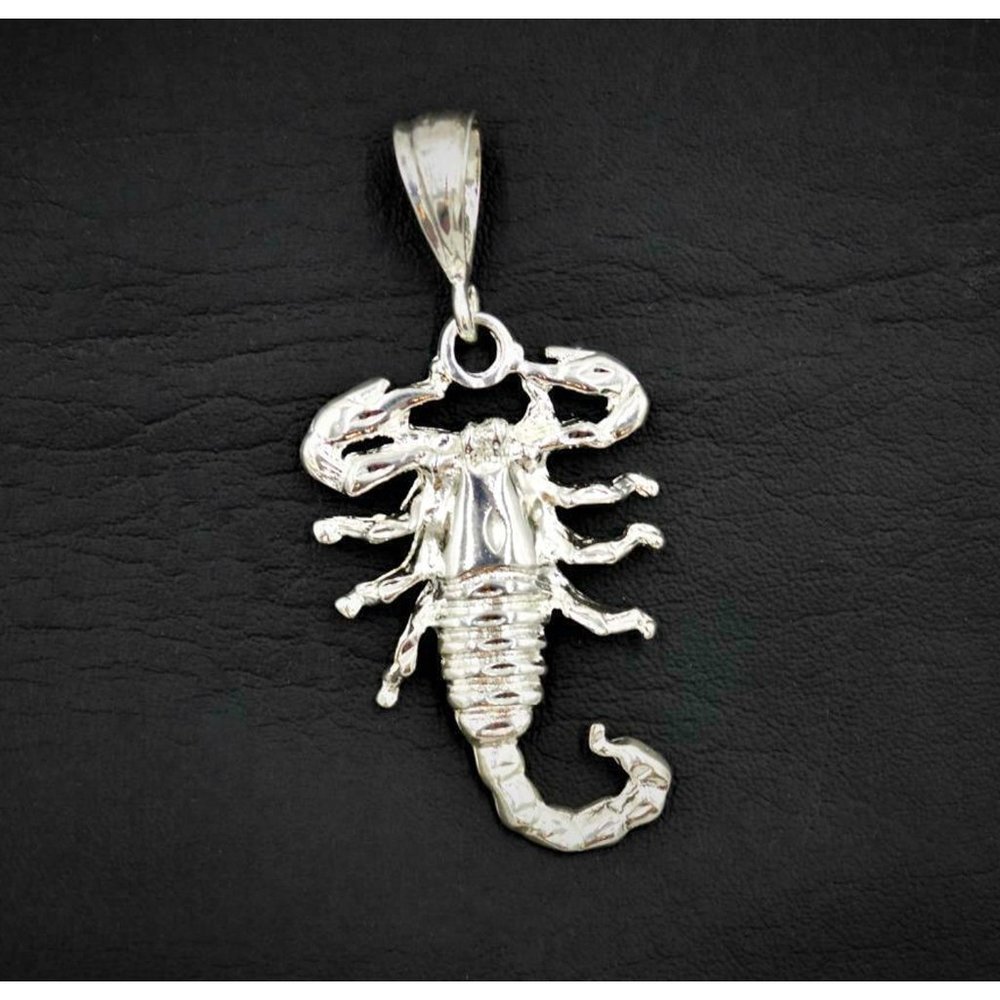 New Silver Plate Scorpion Zodiac Charm Pendant